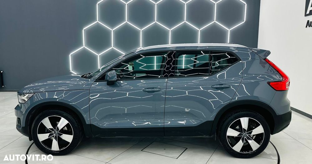 Volvo XC 40 D3 Momentum Pro - 35
