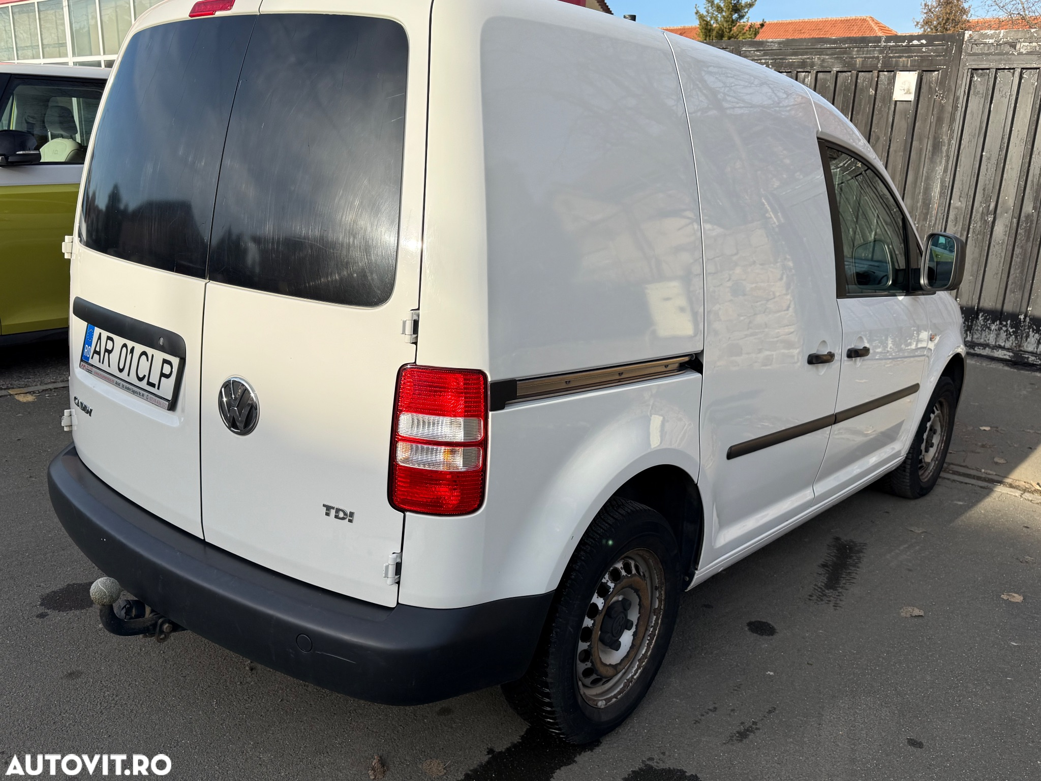 Volkswagen Caddy - 6