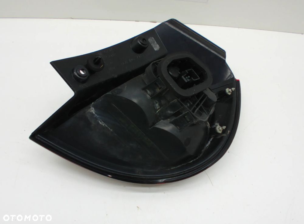Mitsubishi Colt VI Lampa Tył - 9