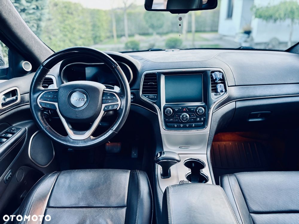 Jeep Grand Cherokee 3.0 CRD Overland Summit - 28