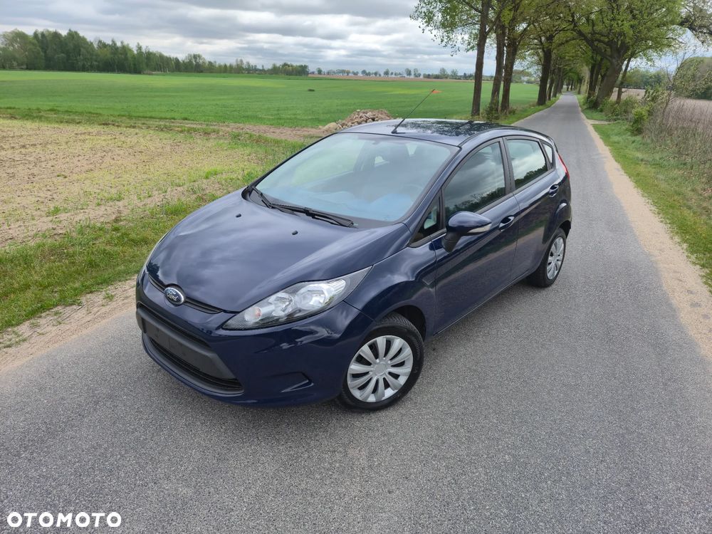 Ford Fiesta 1.25 Trend - 32