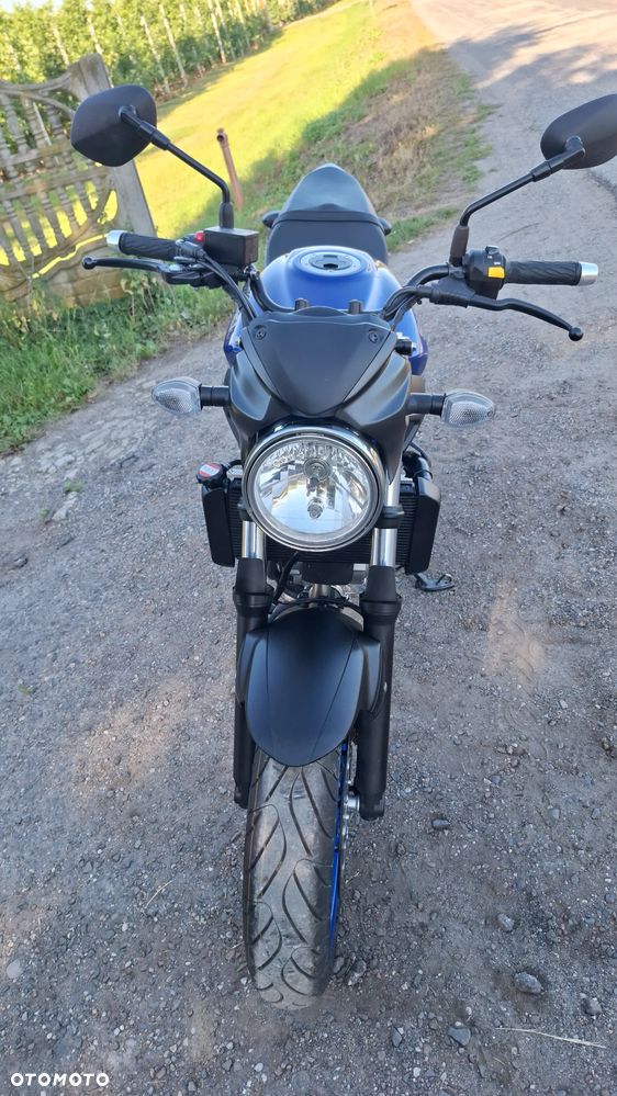 Suzuki SV - 24