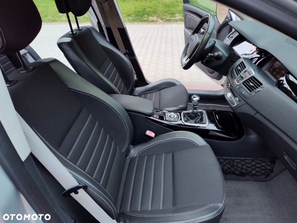 Renault Laguna 2.0 dCi Bose Edition - 6