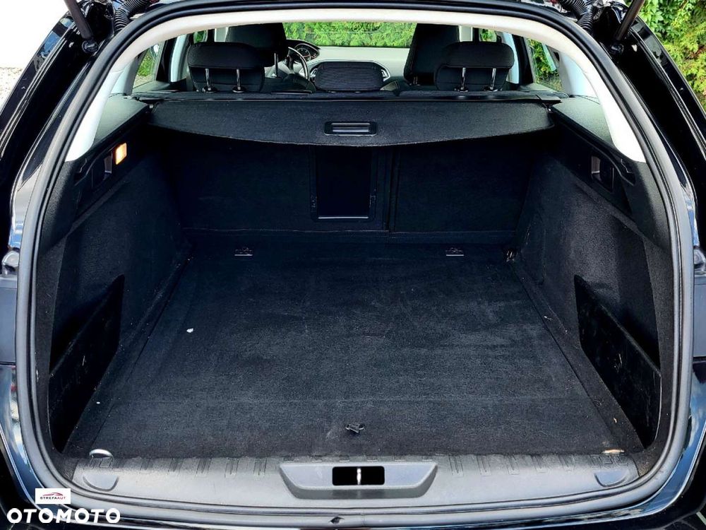 Peugeot 308 - 16