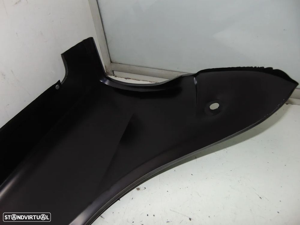 Peugeot 504 guarda lamas - 10