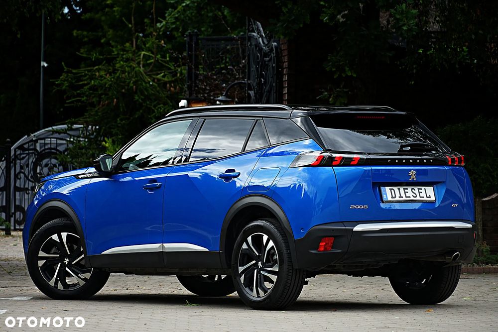 Peugeot 2008 - 11