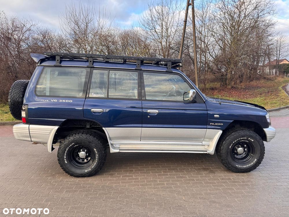 Mitsubishi Pajero - 7