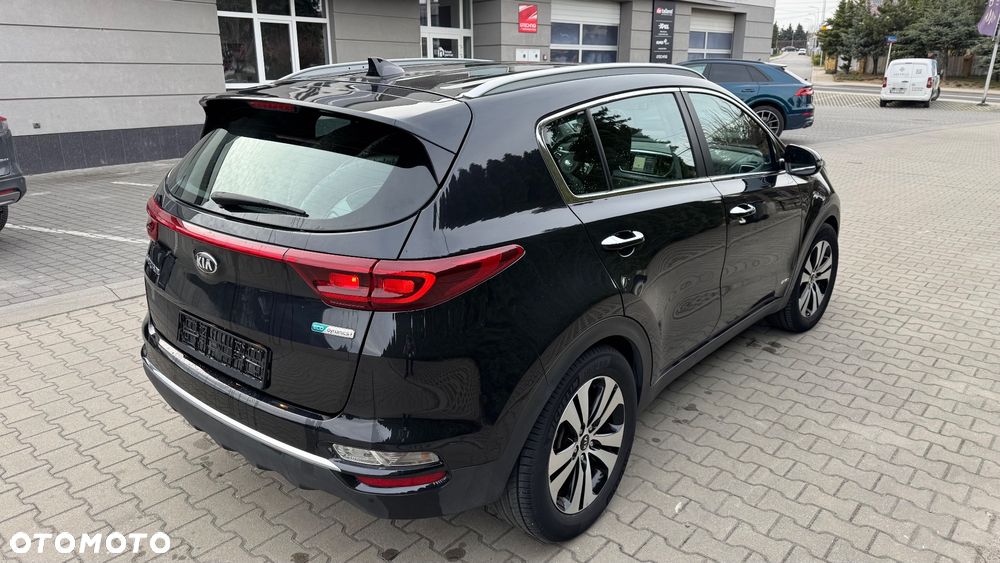 Kia Sportage 2.0 CRDI AWD Eco-Dynamics+ (48V M-H) PLATINUM - 10
