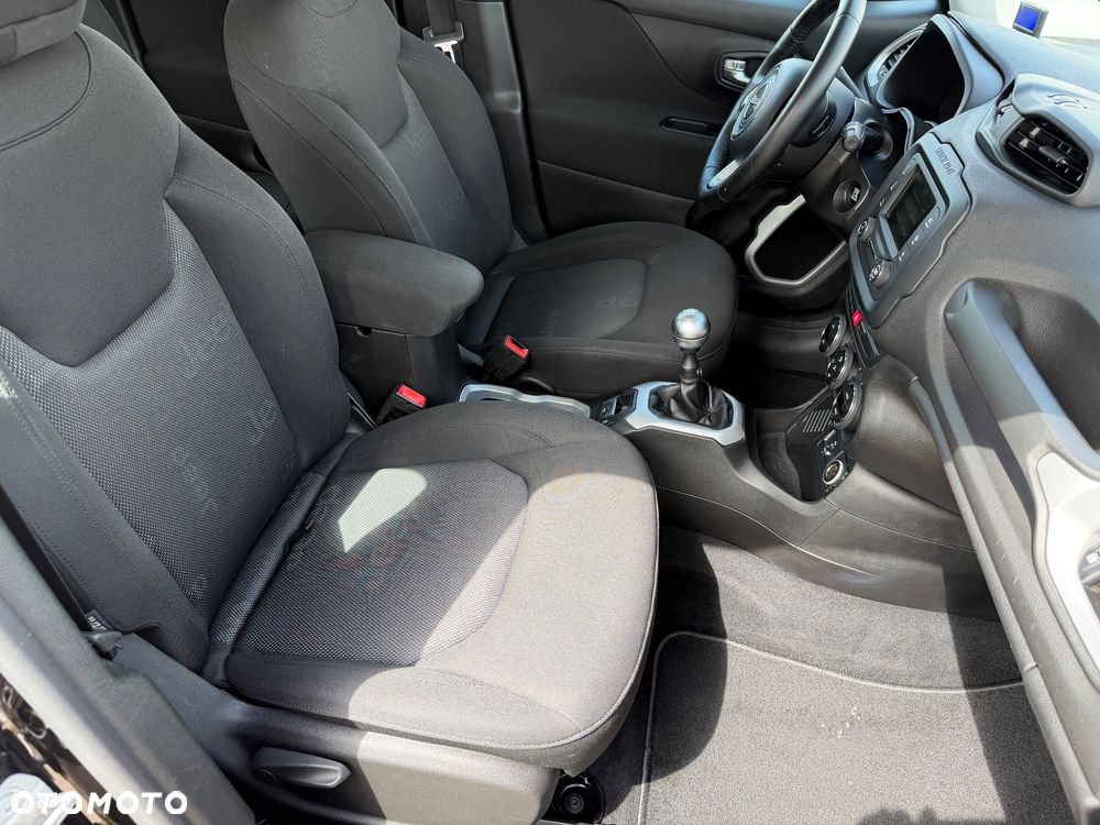 Jeep Renegade 1.6 E-TorQ Longitude FWD - 16