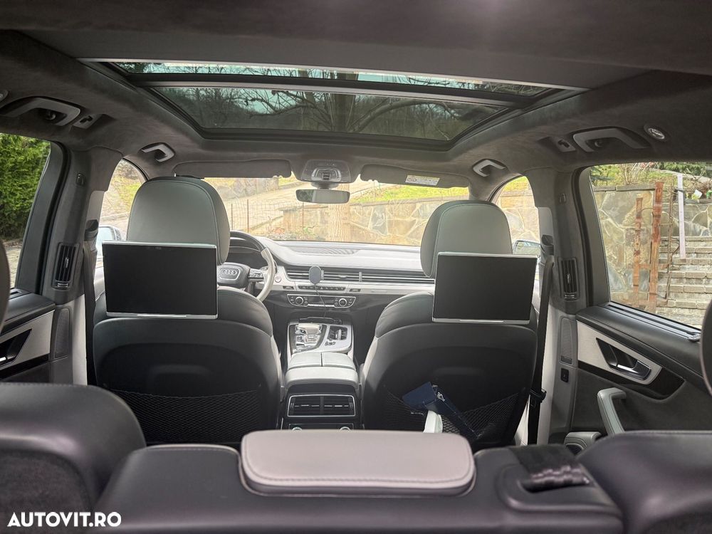Audi SQ7 - 8