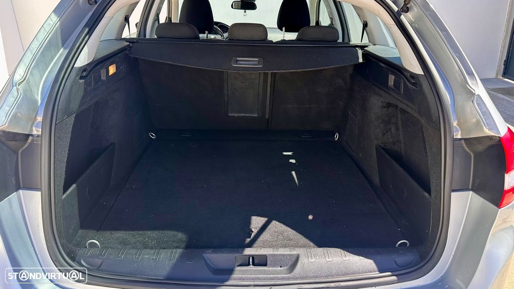 Peugeot 308 SW 1.6 BlueHDi Active - 11