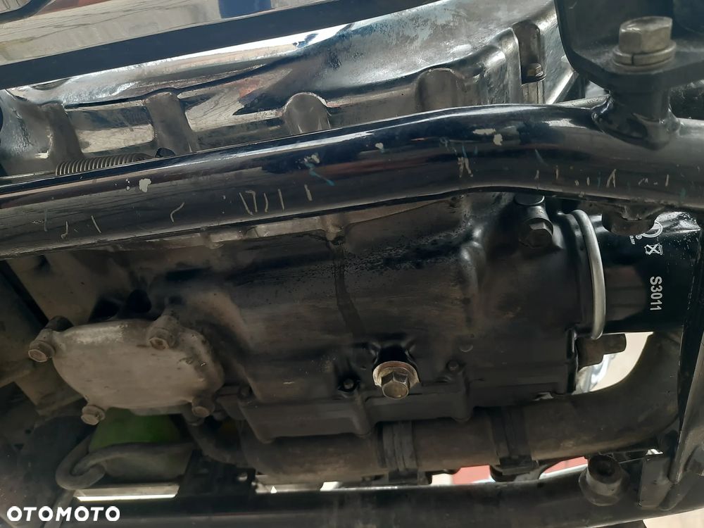 Suzuki Intruder - 17