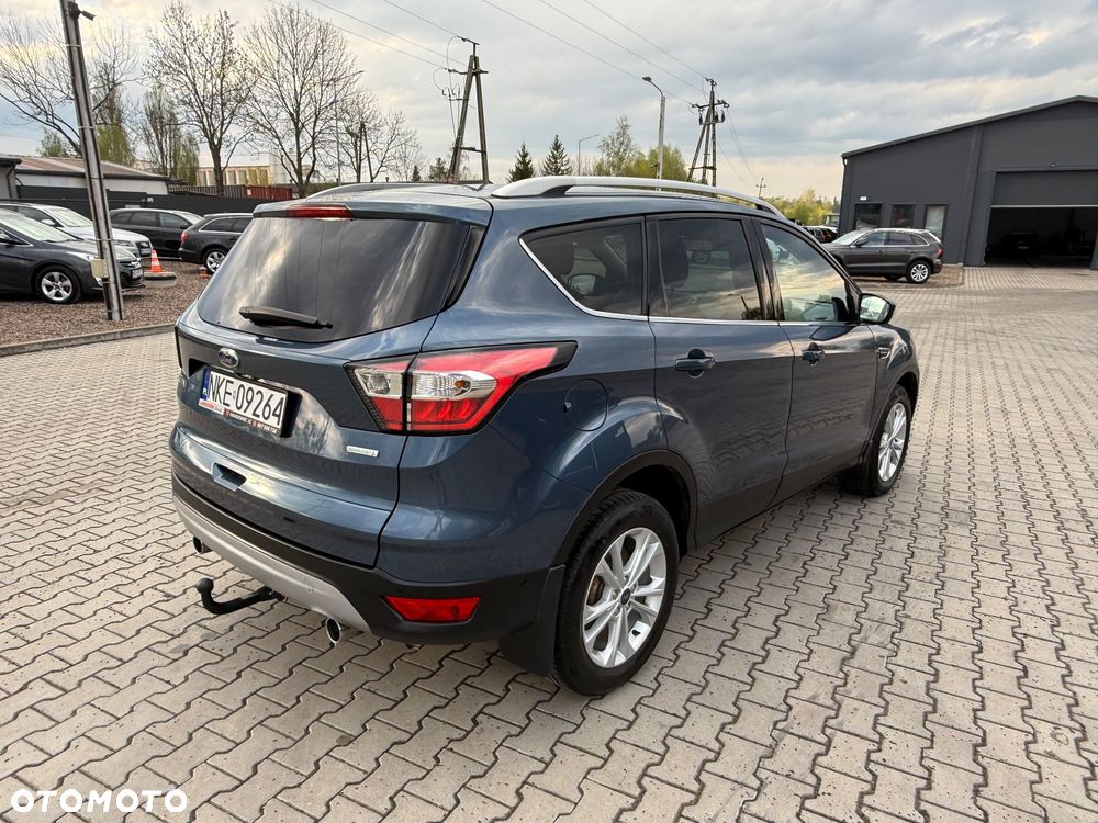 Ford Kuga 1.5 EcoBoost 2x4 Titanium - 10