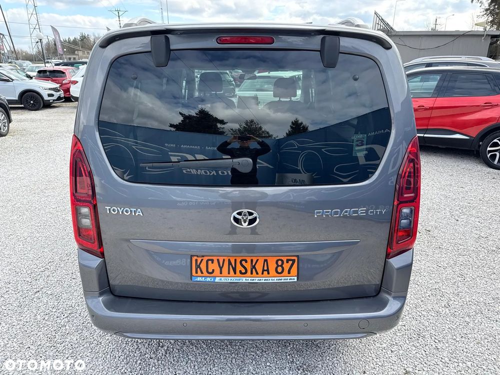 Toyota Proace City Verso Long 1.2 D-4T Family - 7