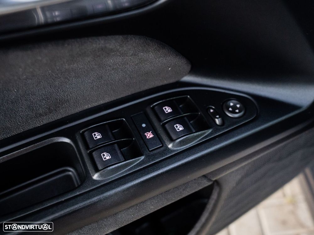 Fiat Tipo 1.6 M-Jet Lounge Tech - 33