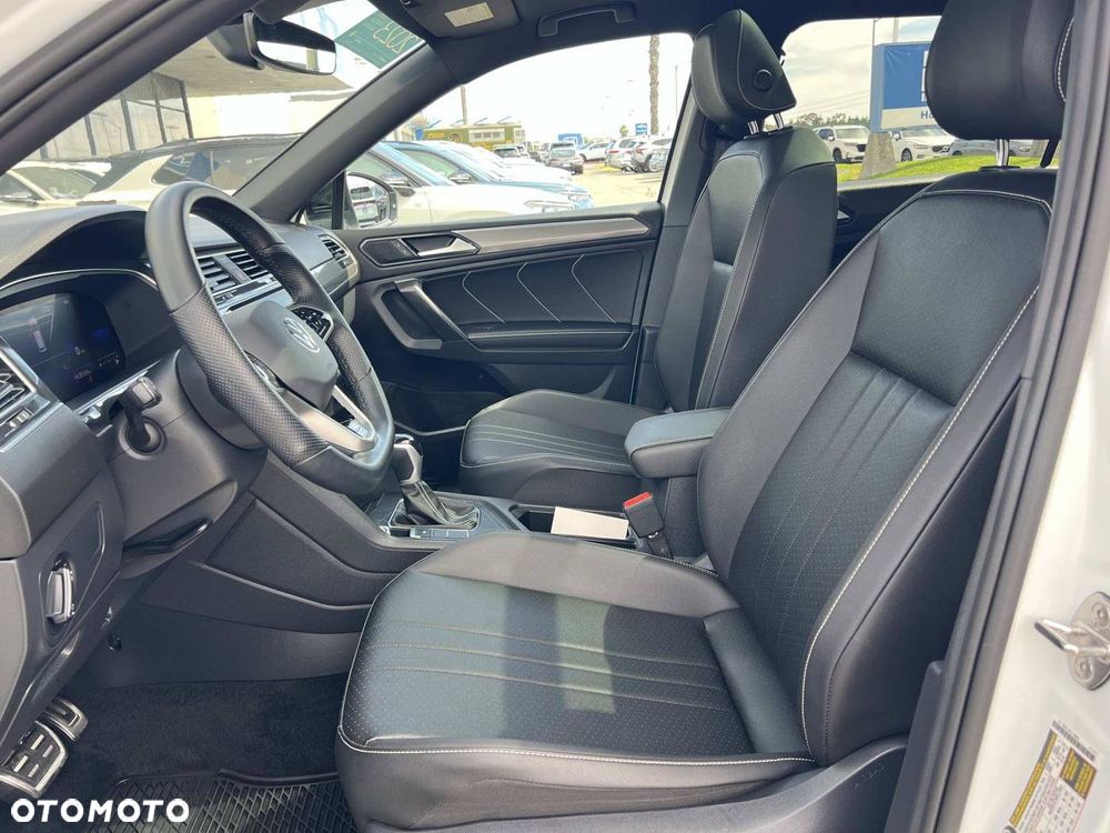 Volkswagen Tiguan - 10