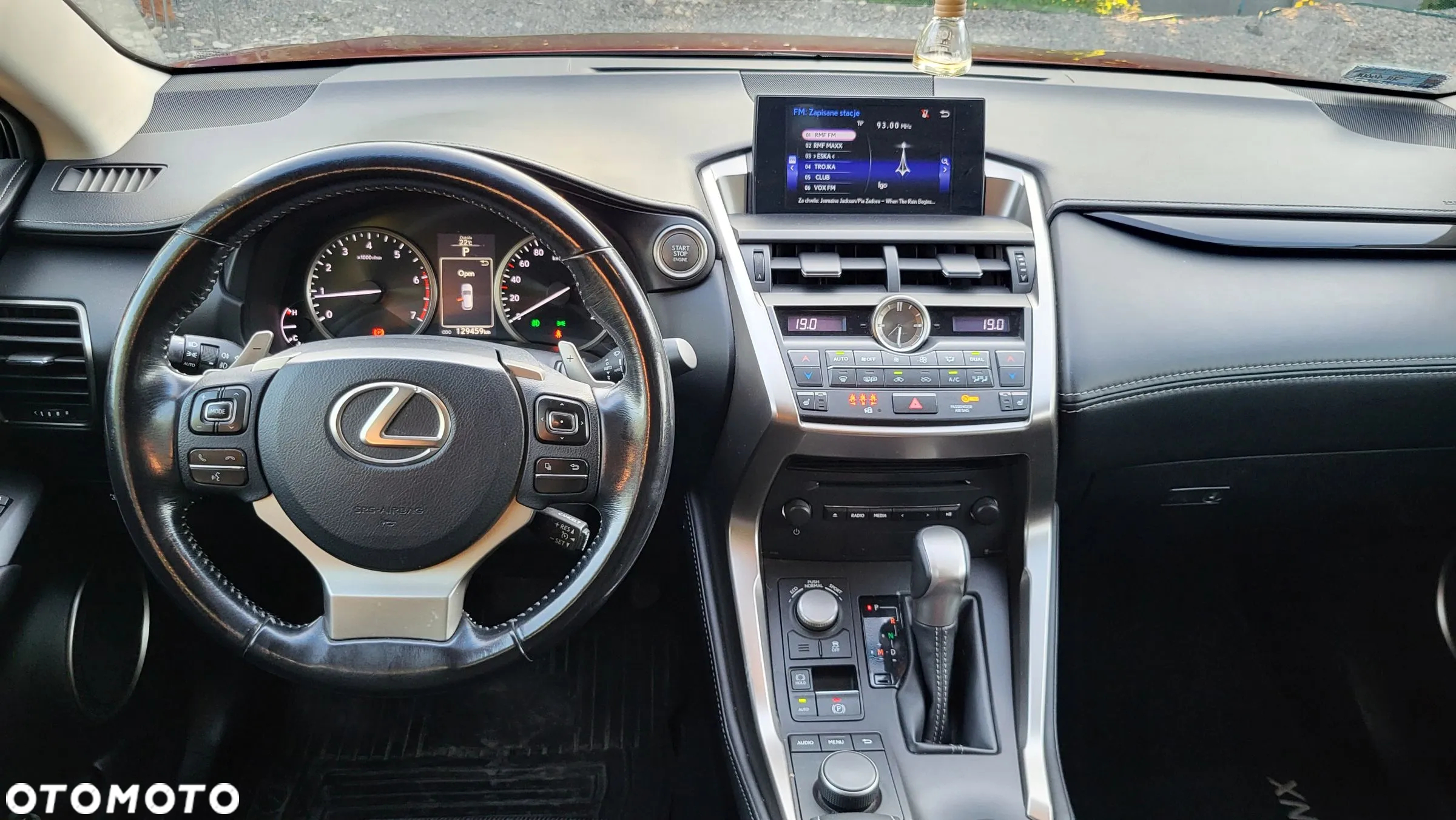 Lexus NX 200t Comfort AWD - 19