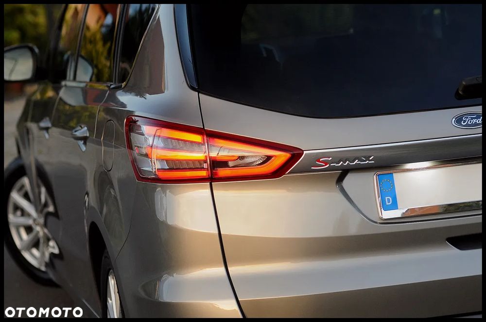 Ford S-Max - 20