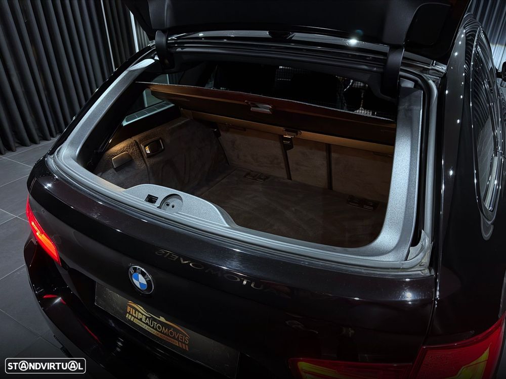 BMW 525 d Pack M - 38