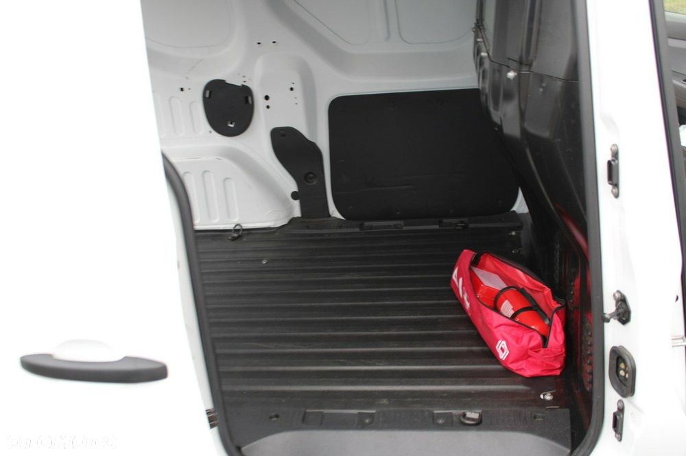 Renault Express - 23