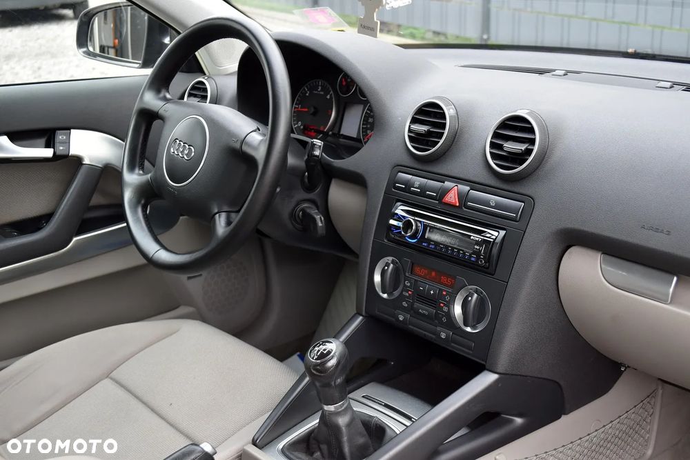 Audi A3 1.9 TDI Attraction - 18