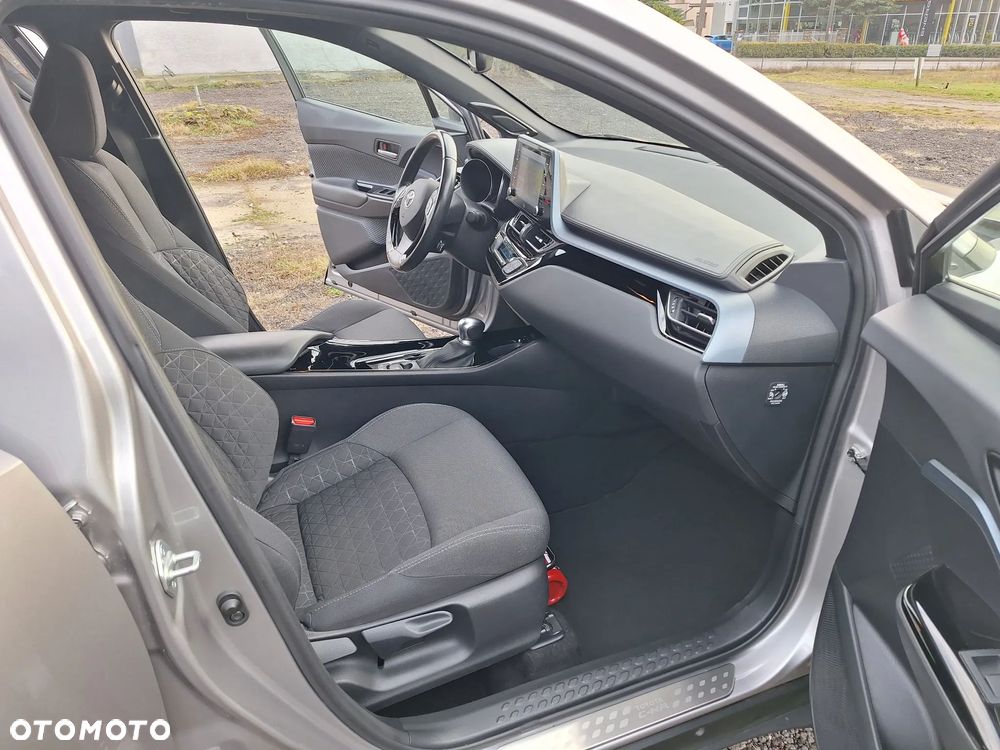 Toyota C-HR 1.8 Hybrid Prestige - 22