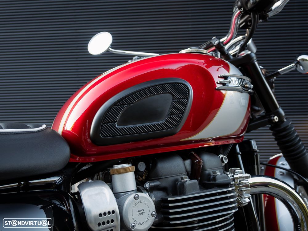 Triumph Bonneville T120 Elvis Presley 182/925 - 11