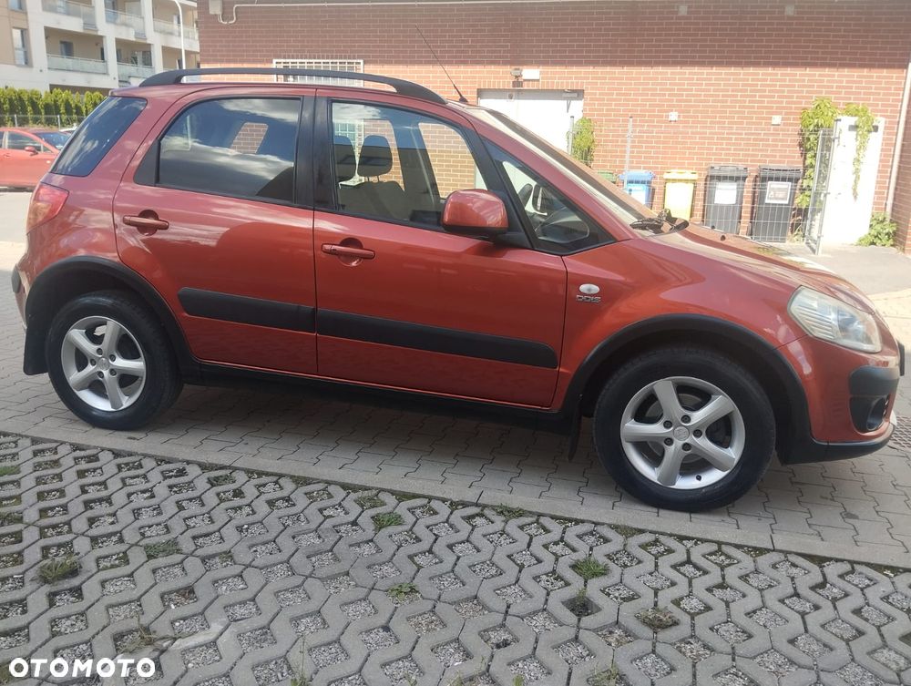 Suzuki SX4 - 10
