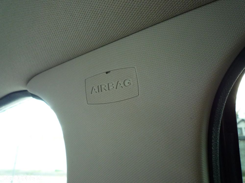 Ford Kuga 2.5 Trend - 28