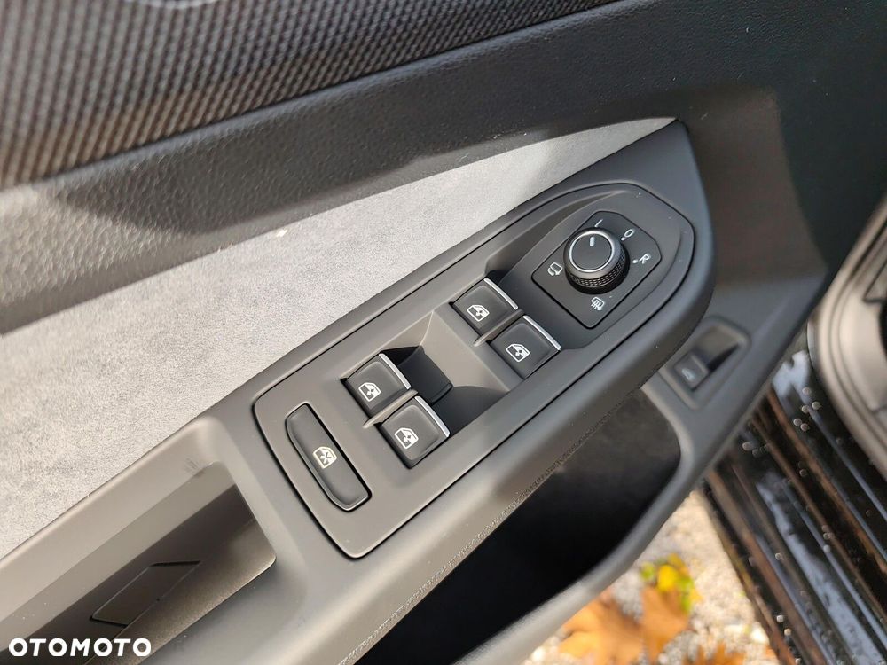 Volkswagen Golf Variant - 26