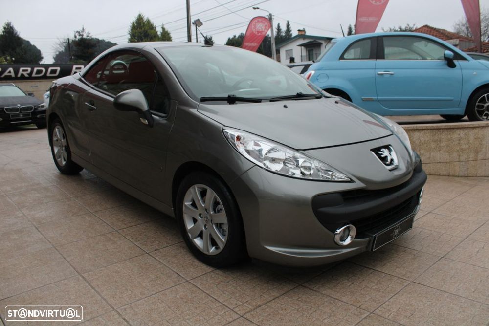Peugeot 207 CC 1.6 HDi FAP - 22