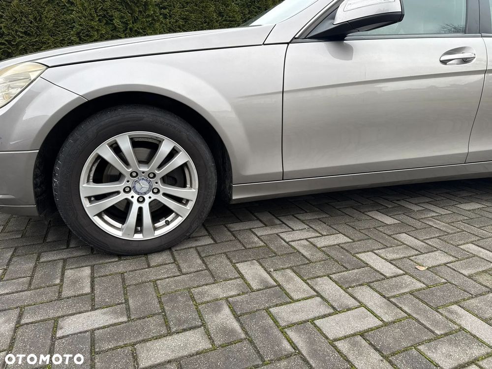 Mercedes-Benz Klasa C 180 Kompressor - 14
