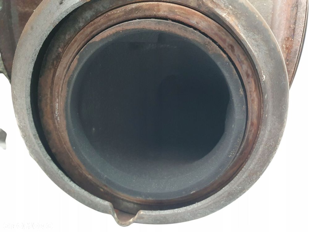 TURBOSPRĘŻARKA BMW E60 E90 E70 X5 X6 3.0d 7796315 GT2260V - 8