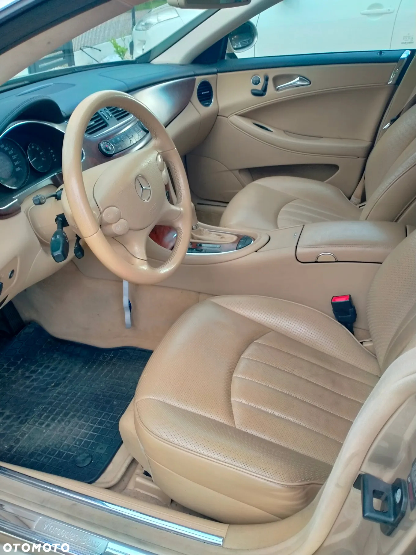 Mercedes-Benz CLS 350 - 17