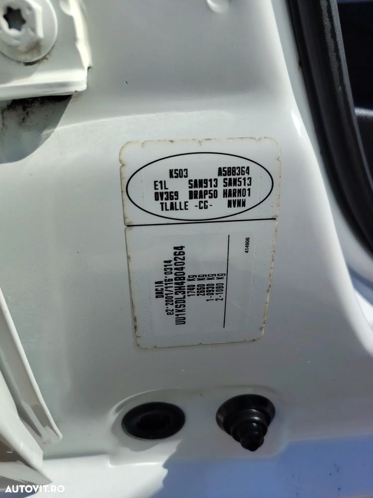 Dacia Logan MCV 1.6 MPI Preferance - 9