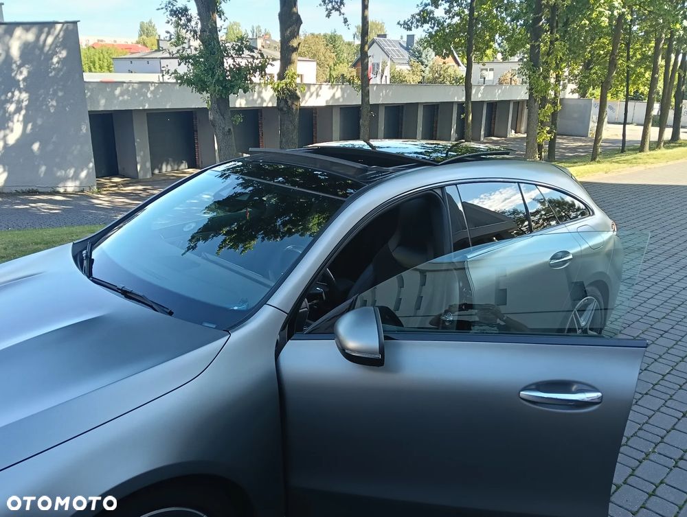 Mercedes-Benz CLA 200 d AMG Line 8G-DCT - 11