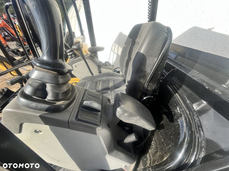 Caterpillar 301.4C Minikoparka - 8