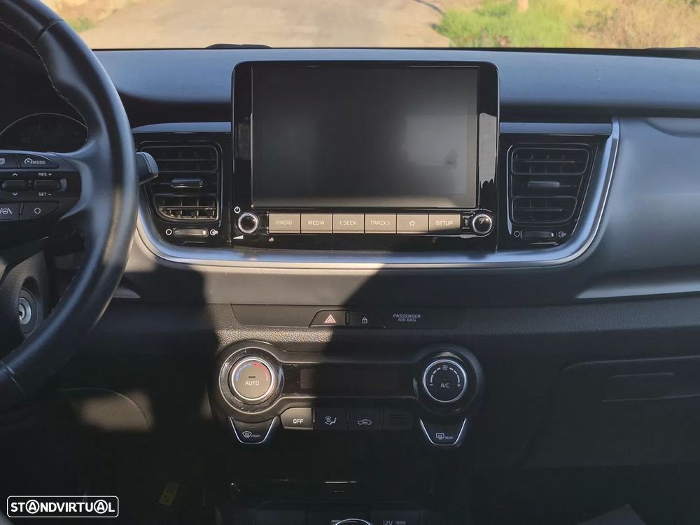 Kia Stonic - 9
