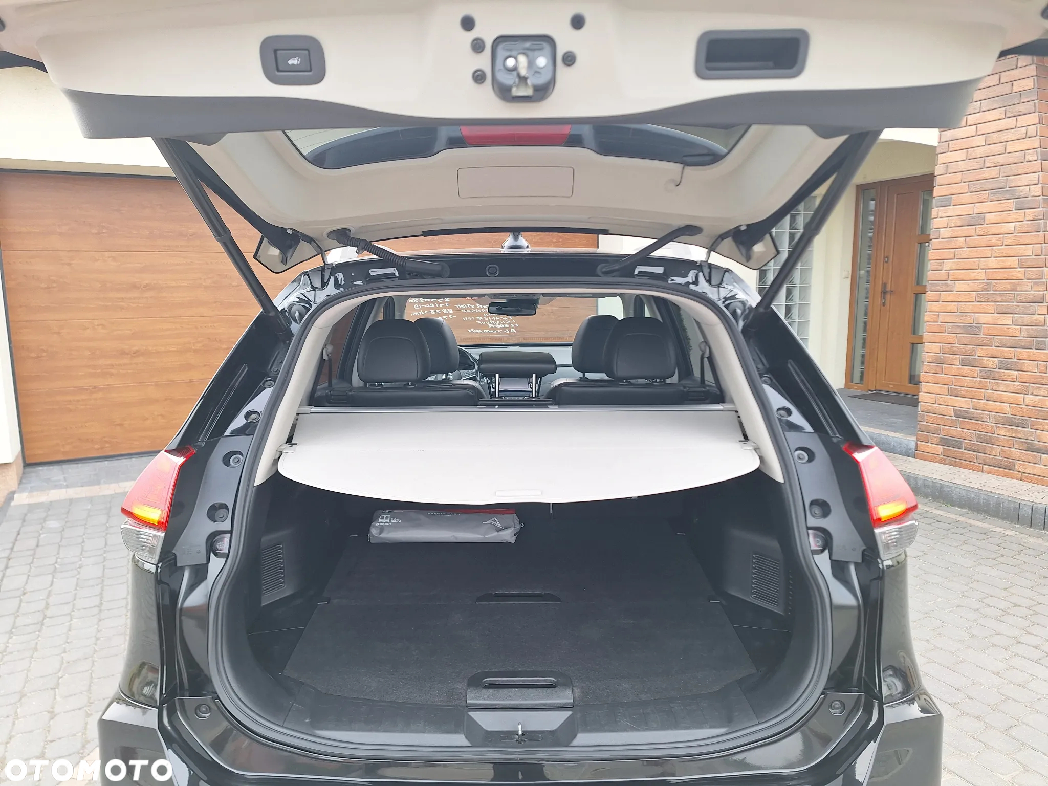 Nissan X-Trail 1.7 dCi Tekna 2WD Xtronic - 18