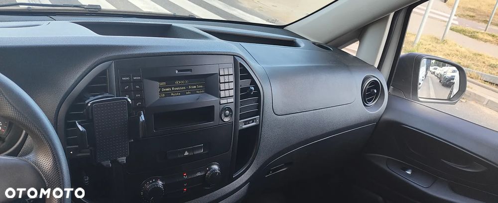 Mercedes-Benz Vito - 10
