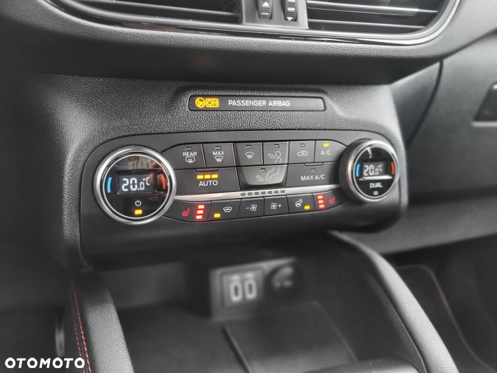 Ford Kuga 2.5 FHEV FWD ST-Line - 19