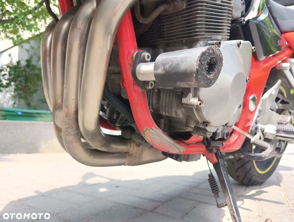 Suzuki Bandit - 12
