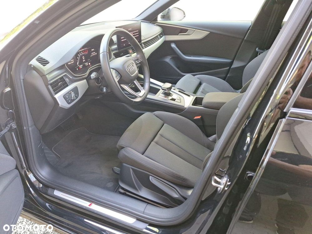 Audi A4 Avant 35 TFSI mHEV S Line S tronic - 12