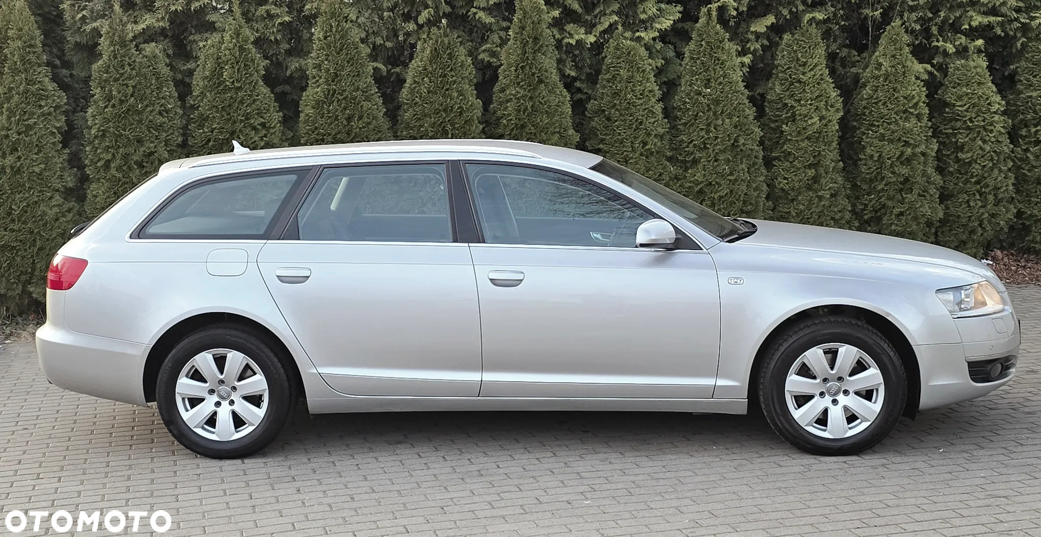 Audi A6 Avant 2.4 - 9