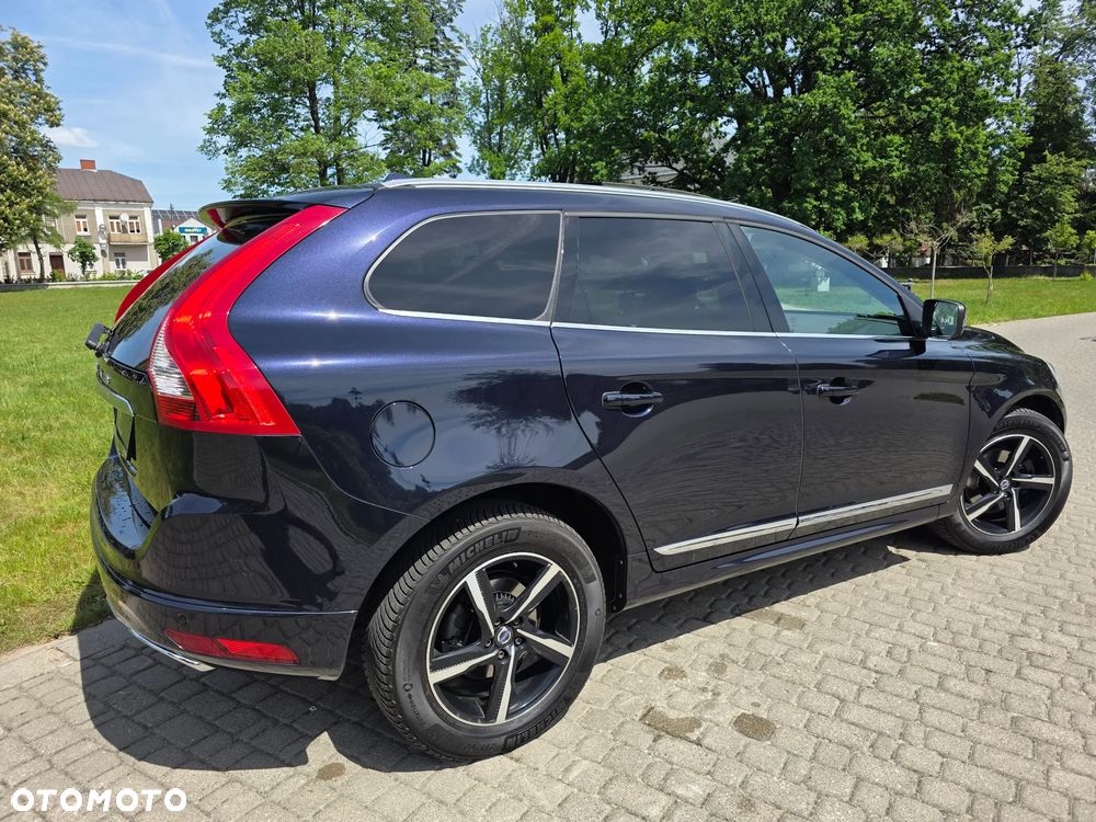 Volvo XC 60 D4 Geartronic Summum - 15