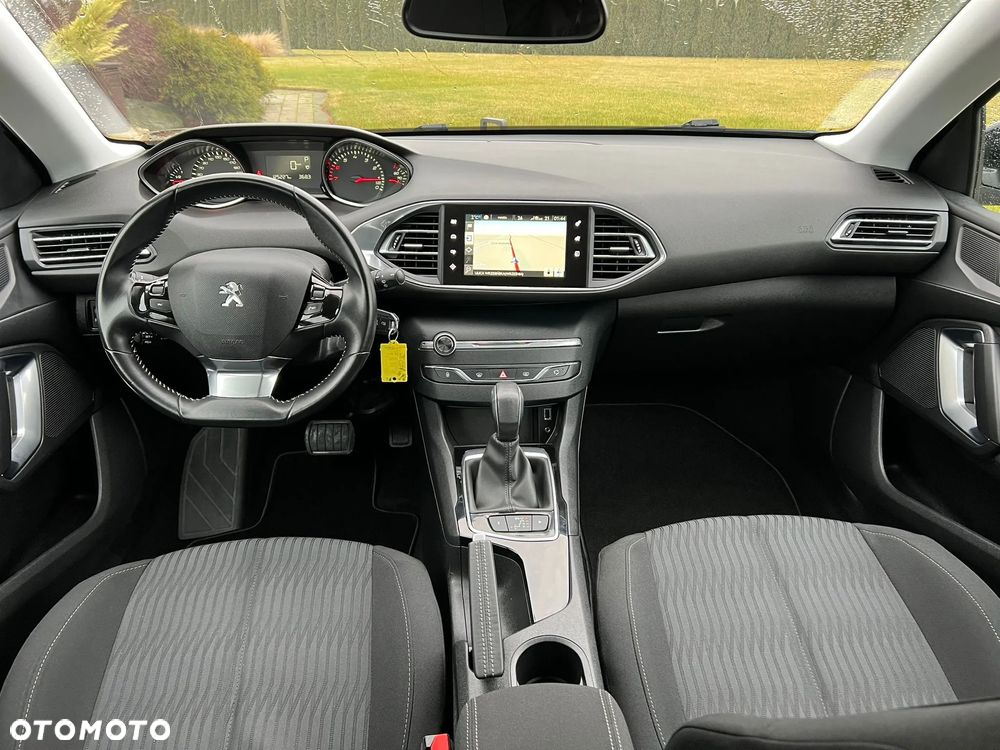 Peugeot 308 - 9