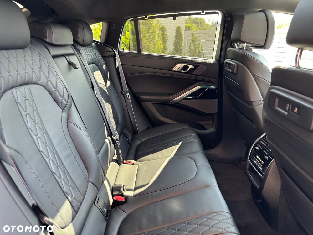 BMW X6M M50d - 9