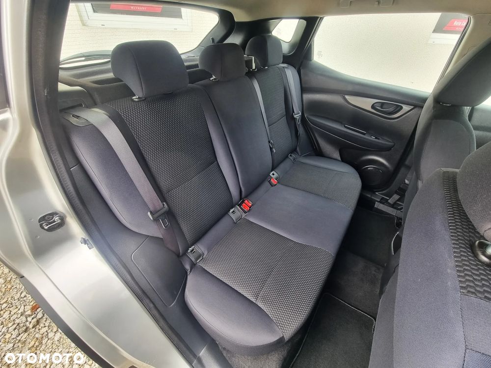 Nissan Qashqai 1.2 DIG-T Acenta EU6 - 12
