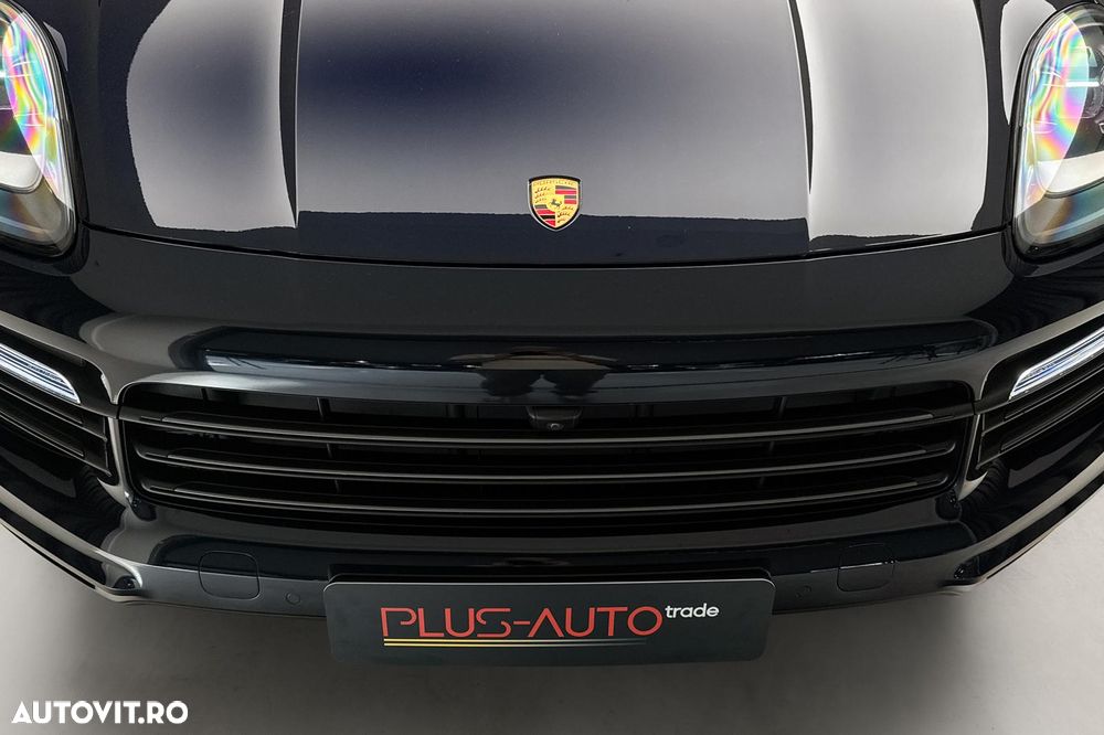 Porsche Cayenne Standard - 5