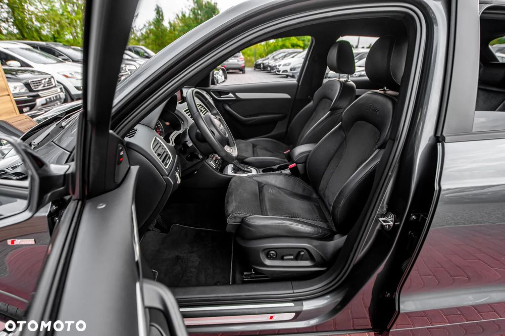 Audi Q3 - 18